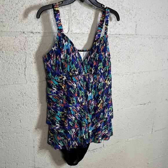 Swim Solutions Women's Printed Tiered Fauxkin Rainbow Rain 14 $102 - Picture 1 of 9